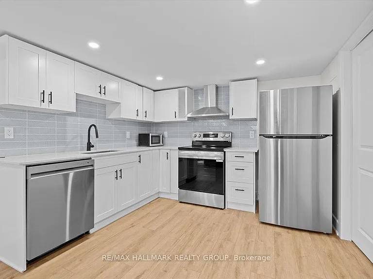 525 Tahoe Hts #B — Photo 7