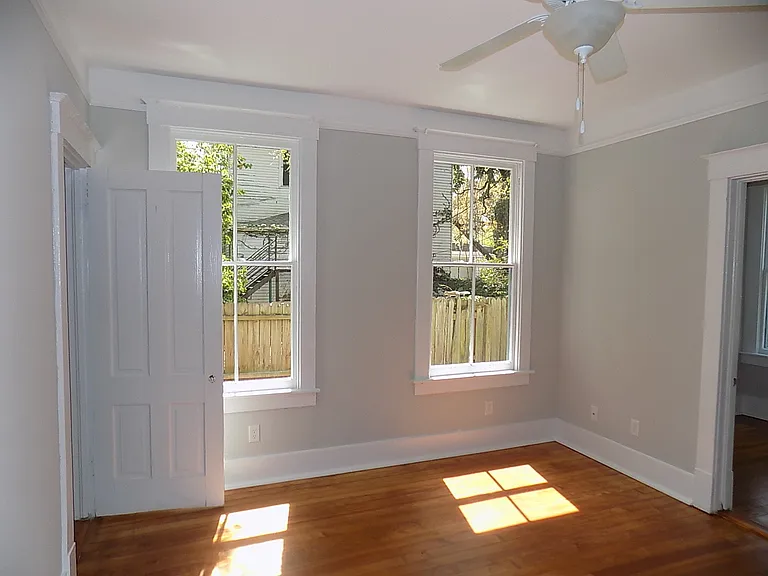 2109 Abercorn St — Photo 5