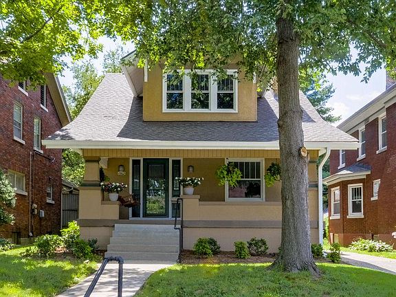 3rd image of 1862 Douglass Blvd