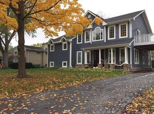 1120 Arbor Ln, Glenview, IL 60025