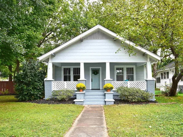 8 N Franklin Rd, Greenville, SC 29609