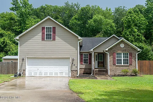 203 Saw Briar Ct Photo 1