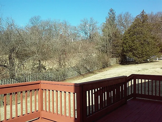 2004 Stanford Village Dr — Photo 10