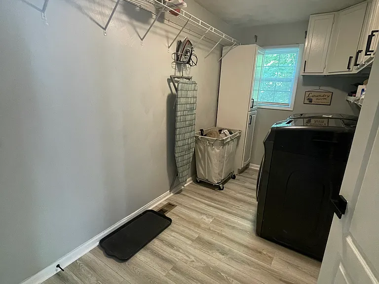 1024 Windward Ln — Photo 10