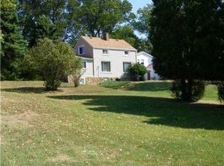 501 Pinkerton Run Rd, Oakdale, PA 15071