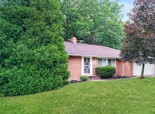 3655 Langton Rd, Cleveland Heights, OH 44121