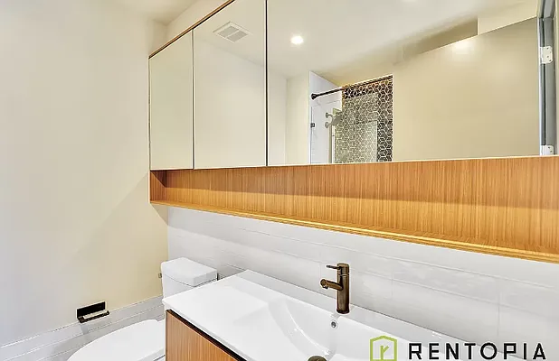 Rented by Rentopia | media 43