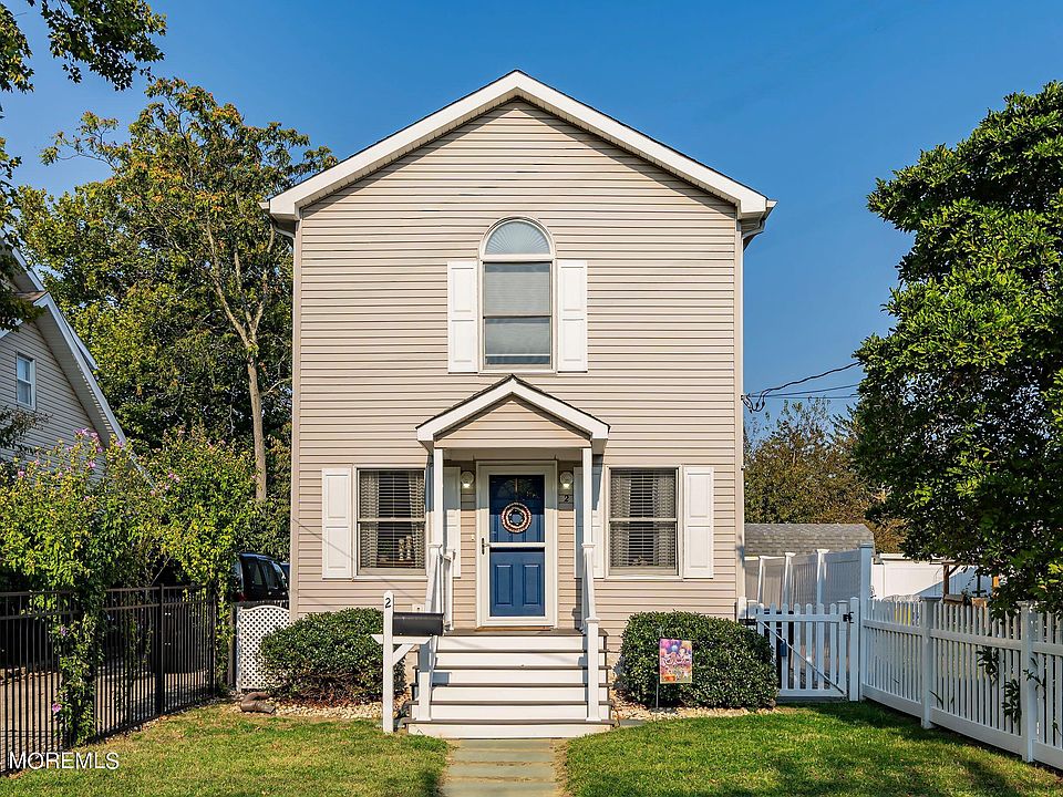 1st image of 2 Grace Avenue