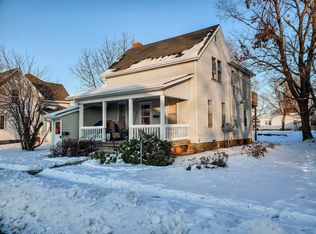 9 N Randolph St, Princeton, IL 61356