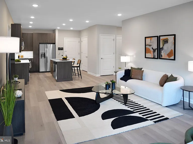 3506 Del Mar Dr — Photo 17