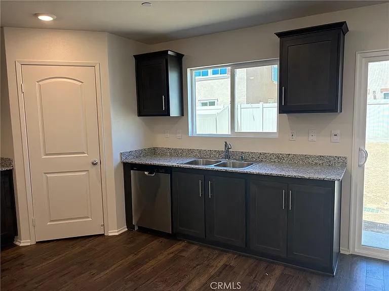 14059 Shayna St — Photo 8