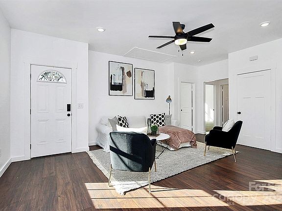 5th image of 1614 1/2 W McFarland Ave