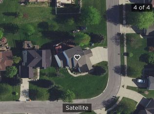 5495 E Heathwood Dr SE, Kentwood, MI 49512