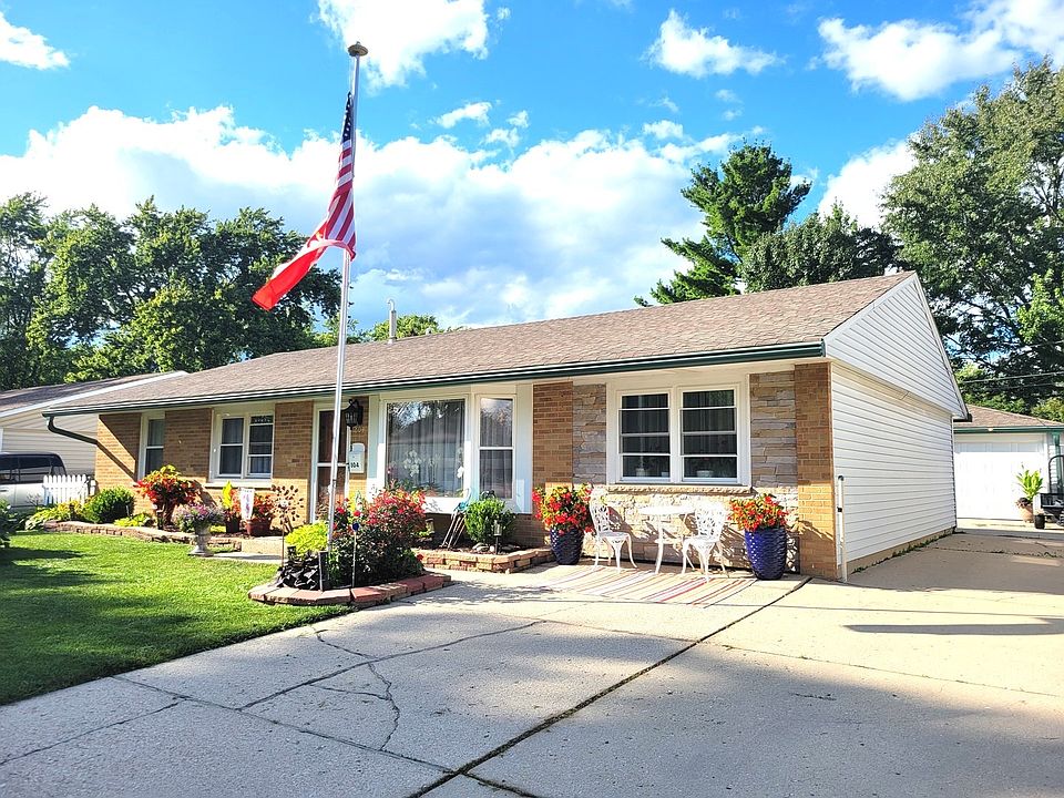 1st image of 804 Oriole Dr