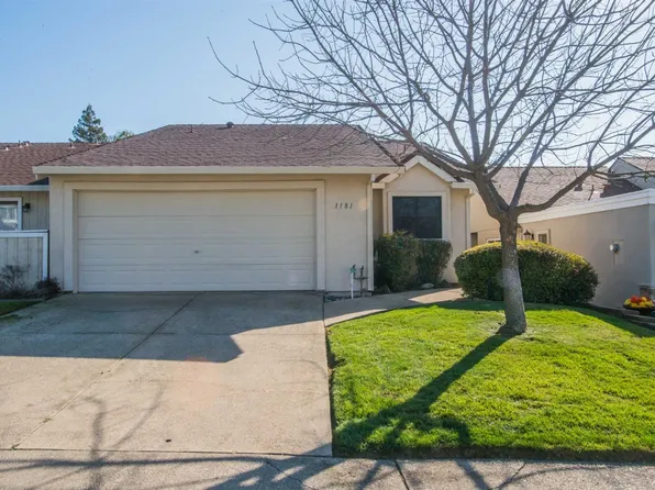 1181 Green Hill Dr, Roseville, CA 95661