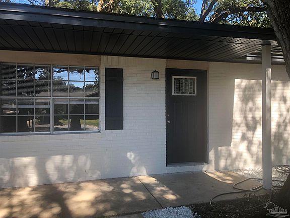 2nd image of 5248 Catalina St