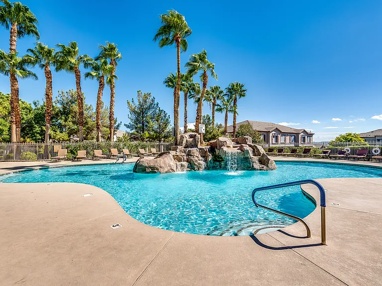 Carlisle at Summerlin — Photo 14