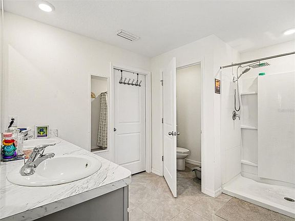 5th image of 4114 DOVETAIL LANE