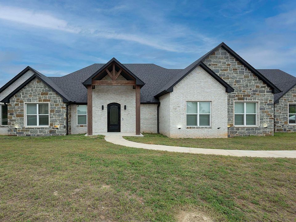 1st image of 172540 Pleasant View Ln