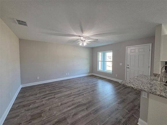 2nd image of 135 Pierce St