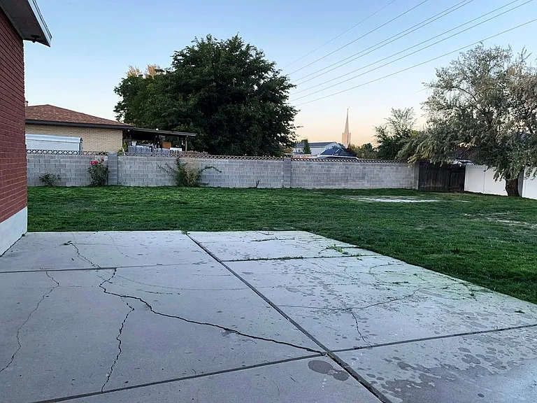 1530 W South Jordan Pkwy — Photo 42
