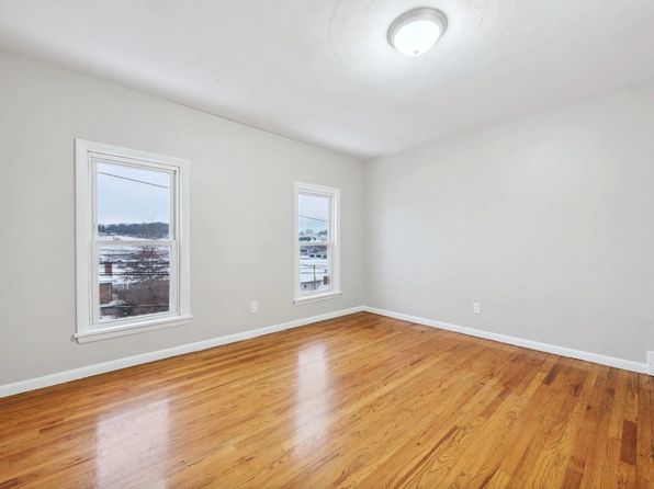 1409 Broad St #2B
