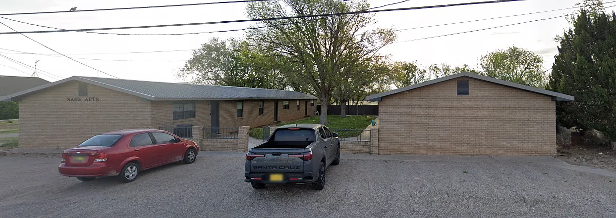 2 bed, 800 sqft, $800 — Photo 3