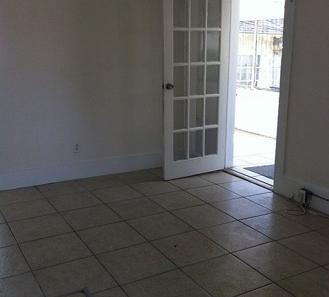 5th image of 21 S Hollywood Ave APT 5