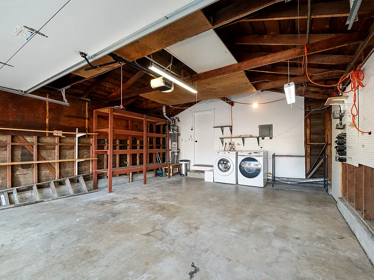 308 Highlands Pl — Photo 23