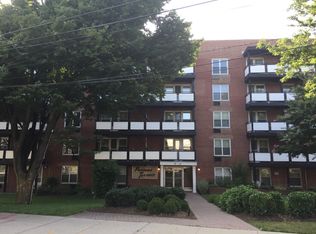 1910 Parsons Blvd APT 1B, Whitestone, NY 11357
