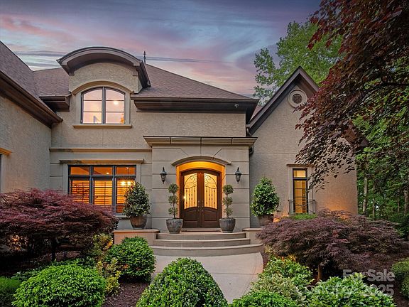 2nd image of 405 Gladelynn Way
