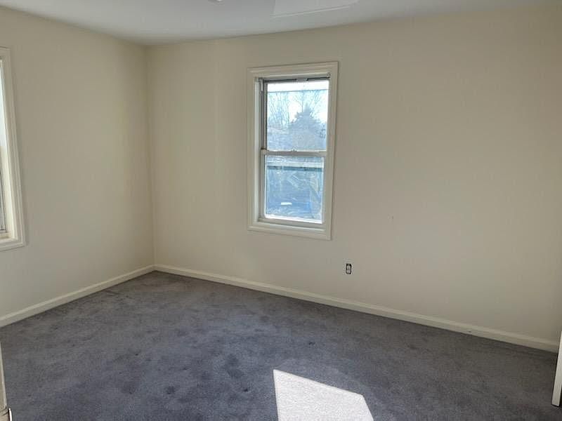 2nd image of 187 Meacham Ave