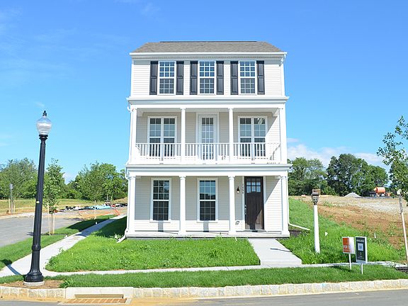 The Wyatt at Highpoint Arcona by Charter HomesNeighborhoods