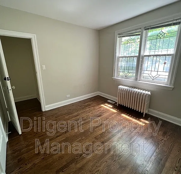 642 Bolivar St #MAIN FLOOR — Photo 48