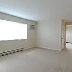2 bed, 1.0 bath, $950 — Photo 3
