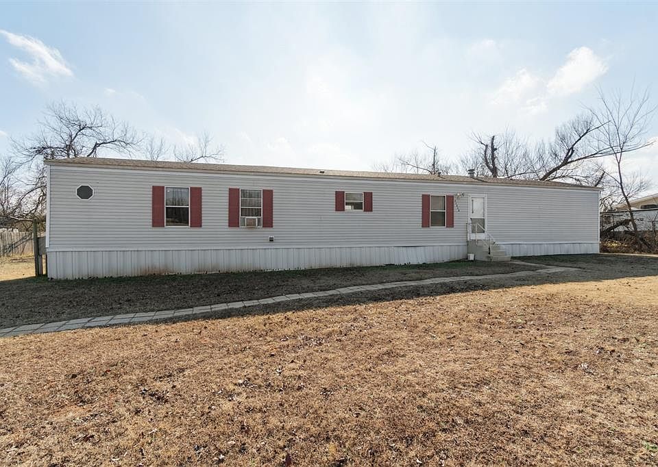 1st image of 20508 SE 95th St
