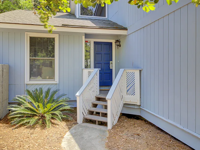 5 Lake Village Ln — Photo 24