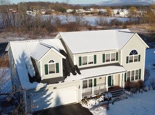 500 Wildflower Cir, Williston, VT 05495