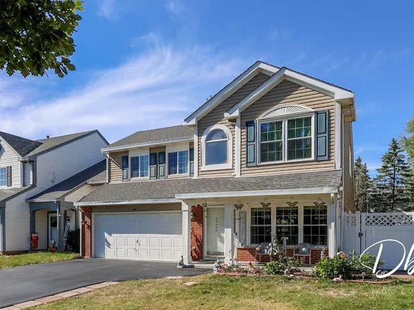 48 E Rosewood Ln, Round Lake Beach, IL 60073