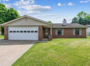 205 Crocus Ct, Newark, OH 43055