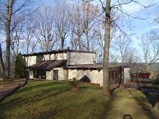 2nd image of 570 Redbud Hill Rd