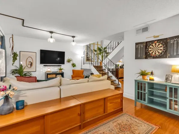 6330 Wexford Cir, Citrus Heights, CA 95621