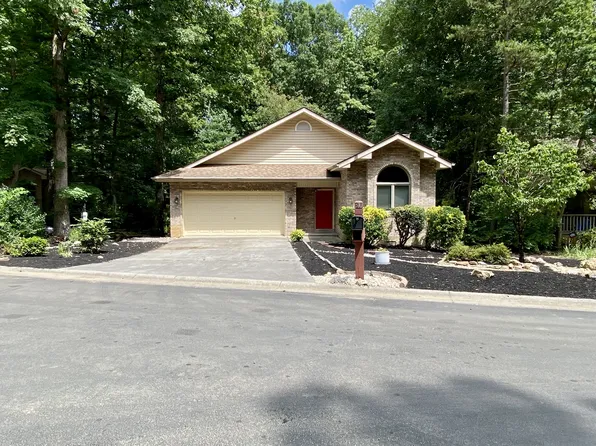 310 Paoli Trce, Tellico Plns, TN 37774