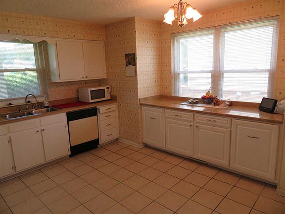 4th image of 3714 Colonial Heritage Dr