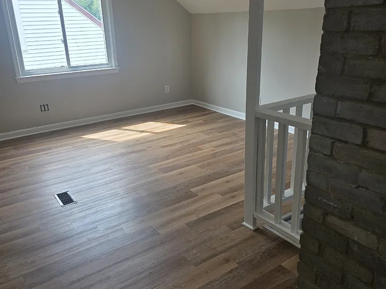 26490 Avondale St — Photo 13