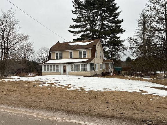 2nd image of 237 Shortcut Rd