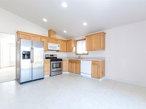 5th image of 4904 Valdez Ln