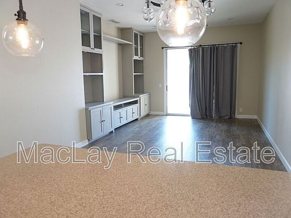 5th image of 254 N Stanley Pl