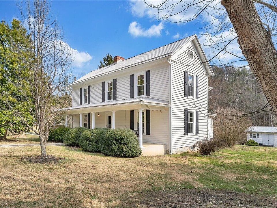 1412 Seneca Trl S, Peterstown, WV 24963 | Zillow