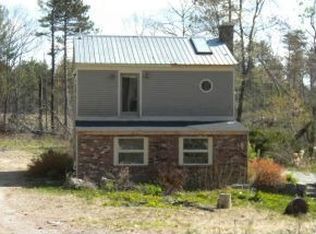 96 Effingham Rd, Ossipee, NH 03864